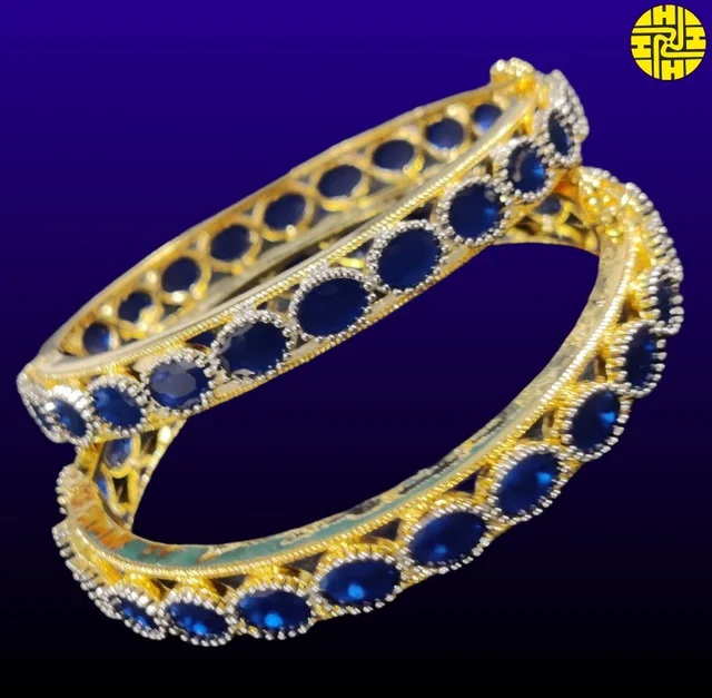 HJ Rich Looking Cz Bangles Hbn 004green - Green, Two Tone Plating, 2.6 Adjustable