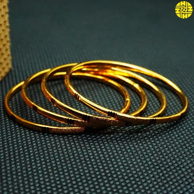 HJ High Gold Plating Designer Bangles Hmb 029a - Multi, Gold Plating, 2.4