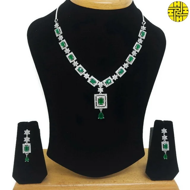 HJ Rich Looking White Cz Necklace Set Online - Hnc-001a - White, Rhodium Plating