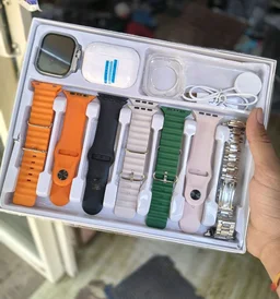 Smart Watch With 7 Strips + Earbuds  i20 ULTRA 3 MAX SUIT