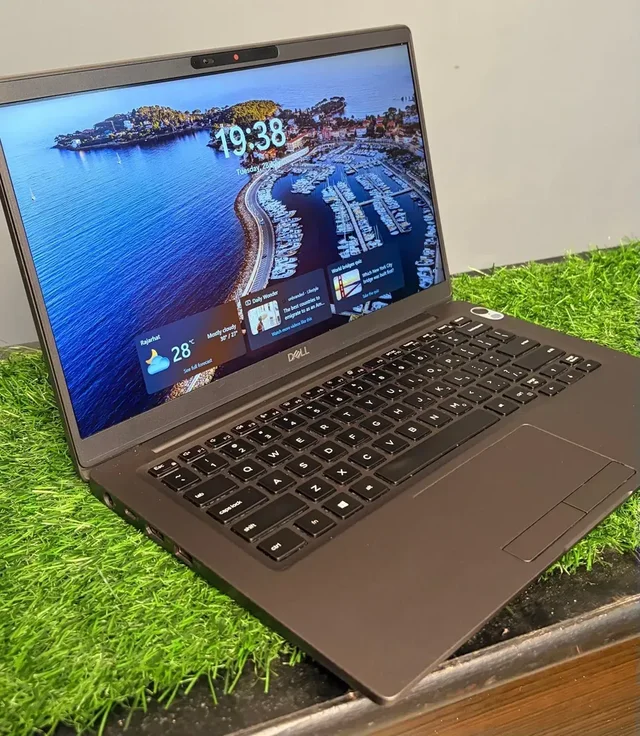 Dell Latitude 7400 8th Gen Laptop (Refurbish) - Gray, A, Corei5 8th, 14, 256GB, 8GB