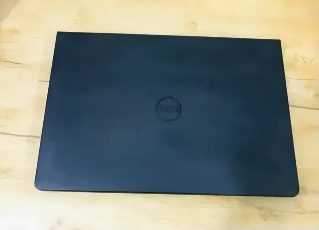 Dell Inspiron 15 3000 Series 5th Gen Laptop (Refurbished) - Black, A, Corei3, 15.6, 256GB, 8GB