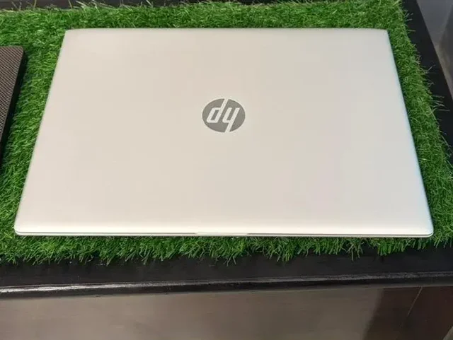 HP ProBook 450 G5 8th Gen (Refurbished) - Silver, A, Corei5 8th, 15.6, 256GB, 8GB