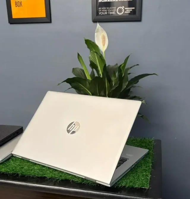 HP ProBook 650 G4 8th Gen (Refurbish) - Silver, A, Corei5 8th, 15.6, 256GB, 8GB