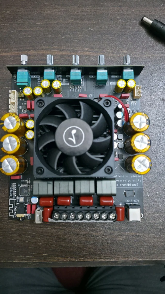 As21p 300+300+600 2.1 Amplifier 