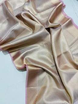 The Royal Glow – Celebrity-Inspired Tissue Silk Saree