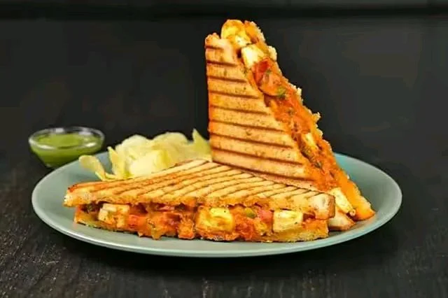 Tandoori Paneer Sandwich 