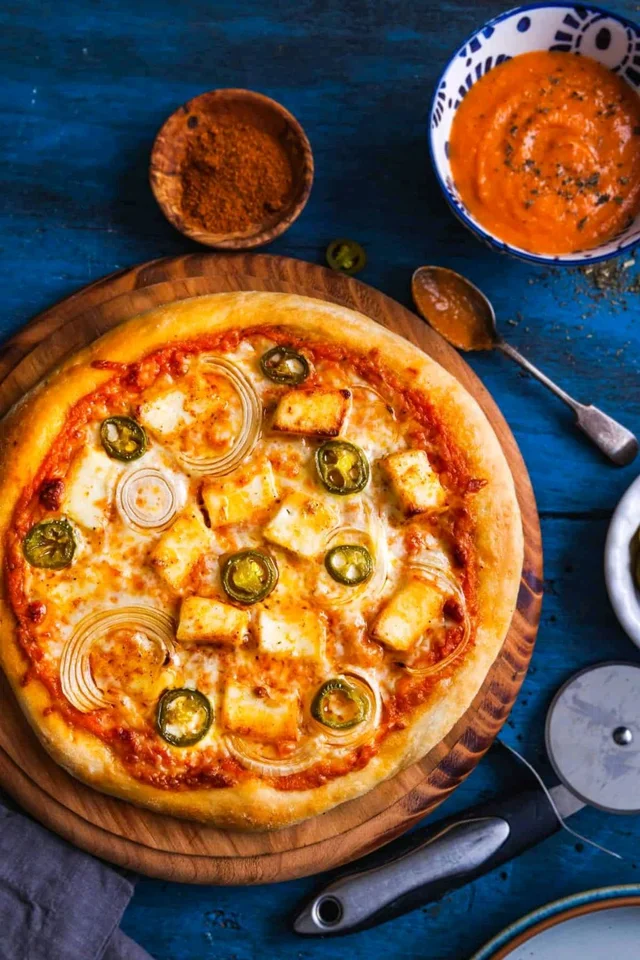 Paneer Makhani Pizza 