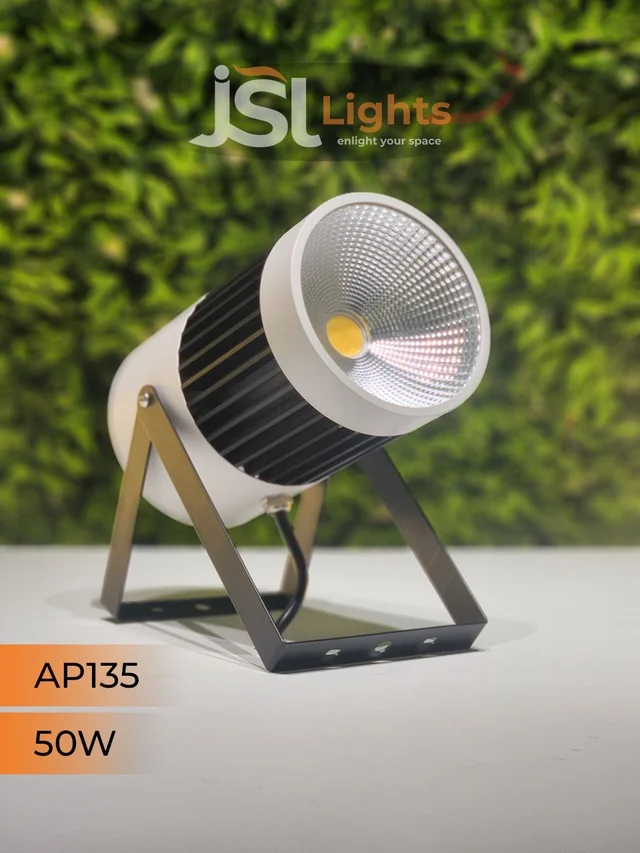 APRA 135 30W FLOOD LIGHT