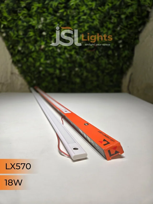 LX 570 18W 220V Cabinet Profile Light - 18W, 4000K
