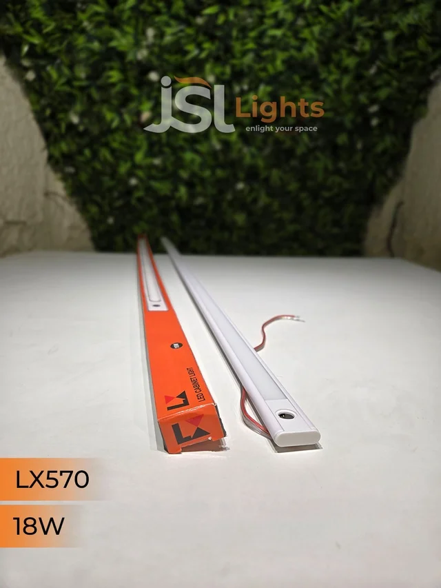 LX 570 18W 220V Cabinet Profile Light - 18W, 4000K