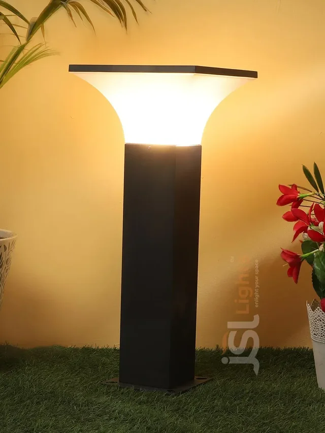 JSL Lights JSL 270 Gate Light - Medium Bollard