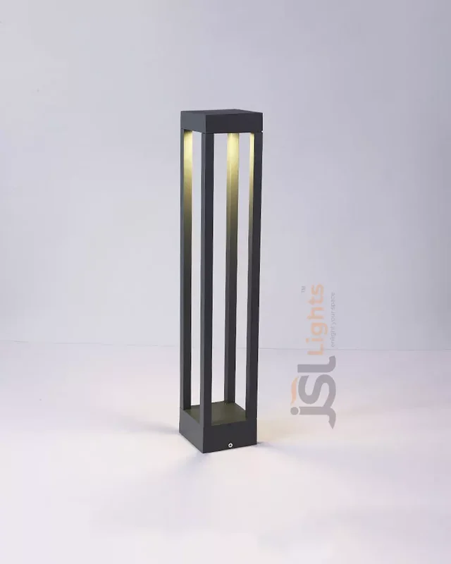 JSL Lights JSL 1479 Gate Light 12W - Bollard Light
