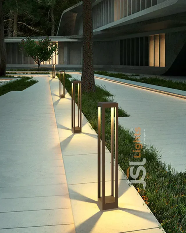 JSL Lights JSL 1479 Gate Light 12W - Bollard Light
