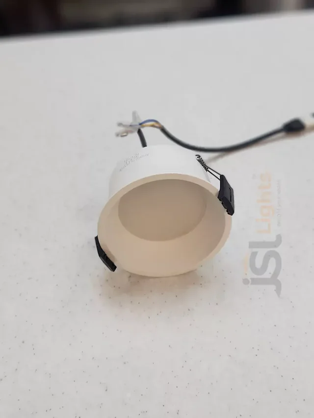 APRA AP 20621 DL Pro 15W Deep Recessed Downlight 3CCT - 15W, 3CCT
