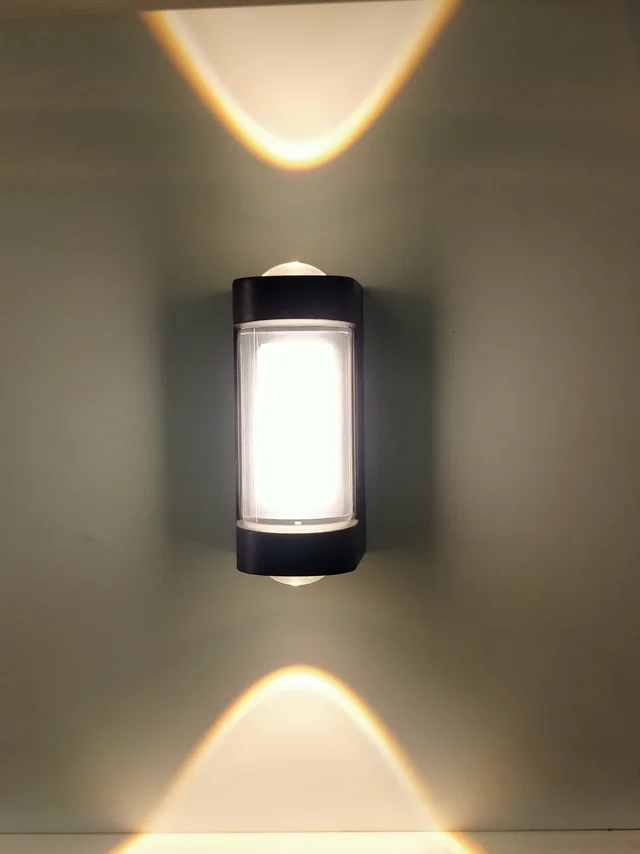 LX 519 4W BK Up Down Wall Led Light