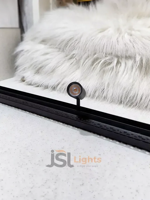 APRA MT07 3W COB Magnetic Track Light - 3W, 3000K