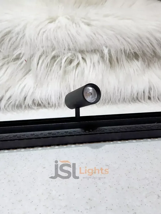 APRA MT07 3W COB Magnetic Track Light - 3W, 3000K