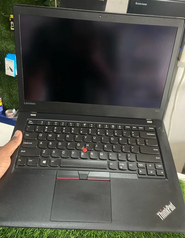 Lenovo (Refurbished) Lenovo ThinkPad T470 | Intel Core i5 | 8GB RAM | 256GB SSD | 14” FHD Touchscreen | Windows 11 Pro | Dual Battery | Original Adapter - Black