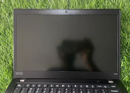 Lenovo (Refurbished) Lenovo ThinkPad X390 | Core i5 8th Gen | 8GB RAM | 256GB SSD | 13.3-inch FHD | Windows 10 | Original Adapter - Black