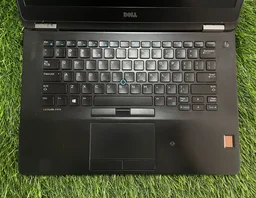 DELL (Refurbished) Dell Latitude E7470 | Core i5 | 8GB RAM | 256GB SSD NVMe | Windows 11 Pro | Original Adapter - Black