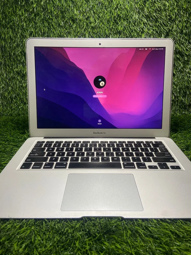Apple (Refurbished) MacBook Air A1466 (13.3” Screen, 4GB RAM, 128GB SSD, macOS Monterey) - Silver