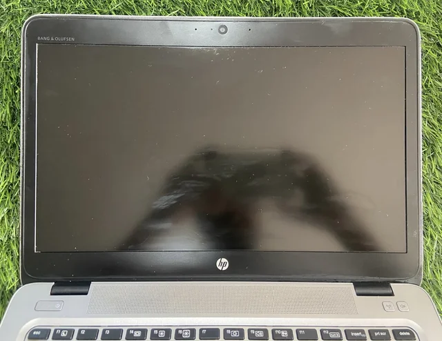 Hewlett-Packard (Refurbished) HP EliteBook 840 G3 | Core i7 | 8GB RAM | 256GB SSD | Windows 11 Pro | Backlit Keyboard | Original Adapter - Silver