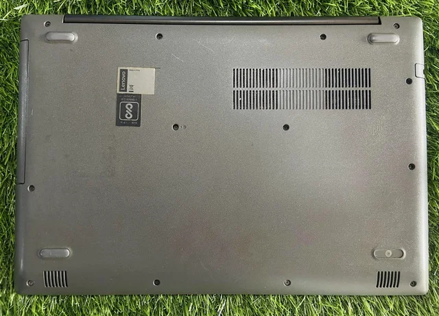 Lenovo (Refurbished) Lenovo IdeaPad 15-15IKB | Core i3 7th Gen | 8GB RAM | 256GB SSD | Windows 11 Pro | Original Adapter - Silver & black