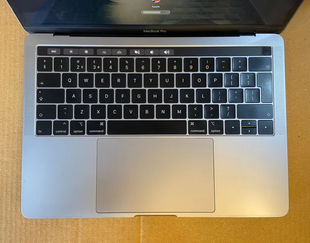 Apple (Refurbished) Apple MacBook Pro A1706 | Intel Core i5 | 8GB RAM | 256GB SSD | 13.3β Retina Display | Touch Bar | macOS | Four Thunderbolt 3 Ports - 13.3 inch, Gray