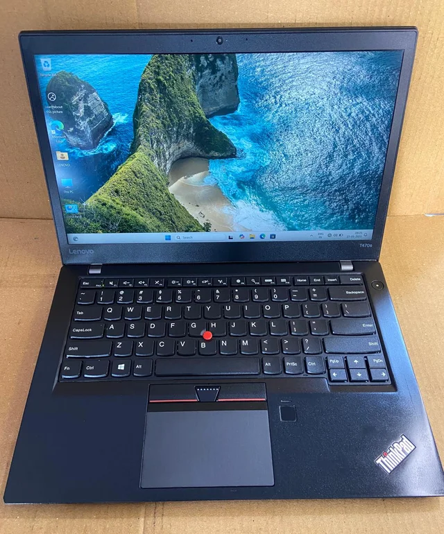 Lenovo (Refurbished) Lenovo ThinkPad T470s β Intel Core i5 GEN | 8GB RAM | 256GB SSD | 14β FHD IPS Display | Windows 11 Pro | Business Ultrabook - Black, 14.0 Inch