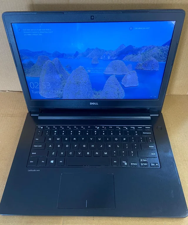 Dell (Refurbished) Dell Latitude 3470 | i3 6th Gen | 8GB RAM | 256GB SSD | New Battery | OG Charger | Windows 10 - Black, 14.0 Inch
