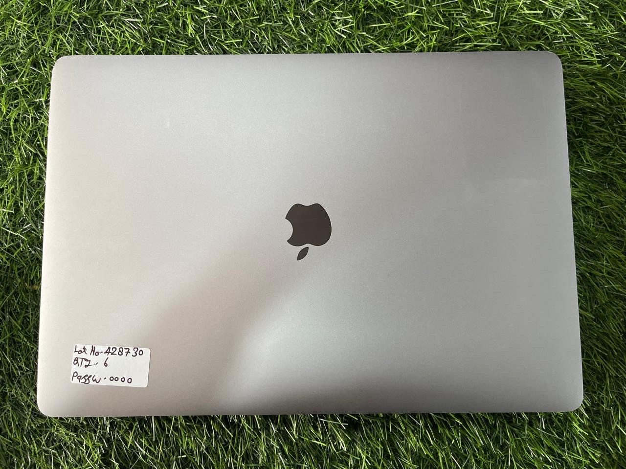 m*9様 Apple MacBook A1466 (macOS Monterey Refurbished) MacBook Air A1466 (13.3” Screen, 4GB RAM, 128GB SSD