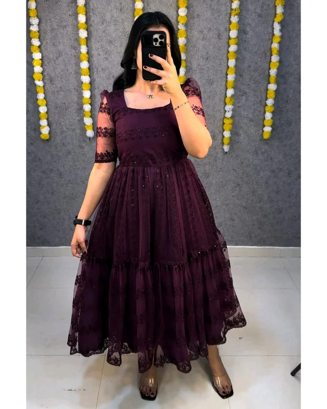 Princess Frock - M, Wine