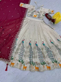 Peacock Lehenga - M, Maroon