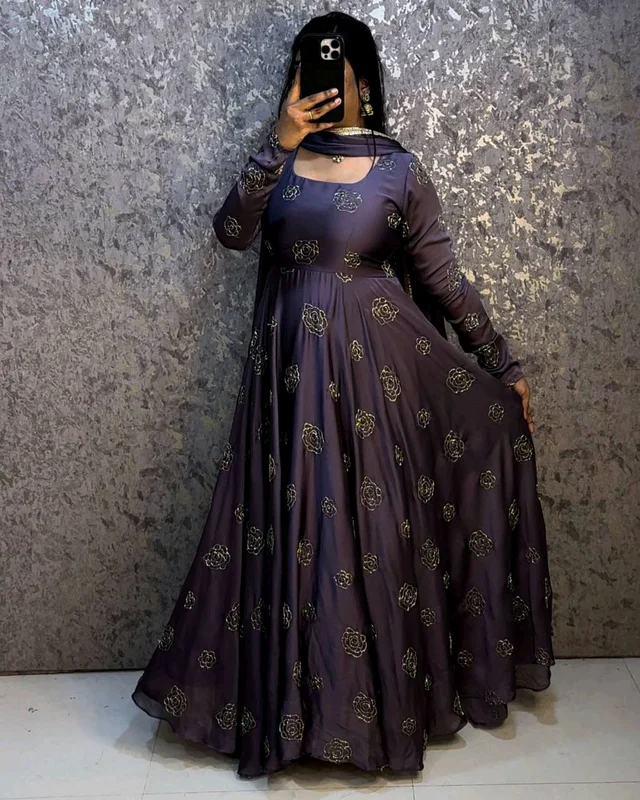 Beads Gown - M, Brinjal