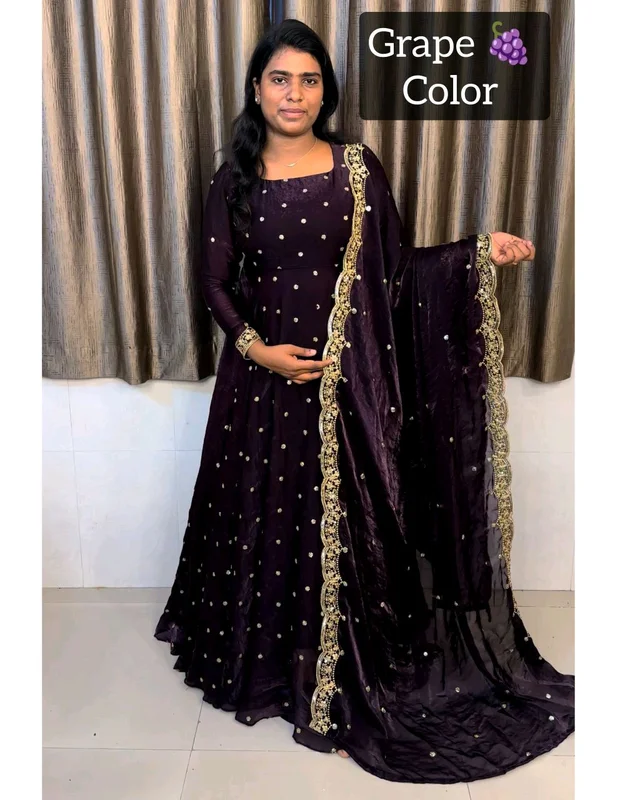 Maha space gown - S, Grape