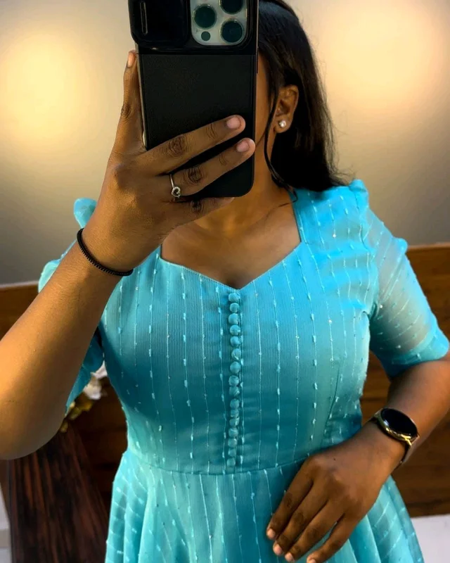 Sara Midi - XL, Sky blue