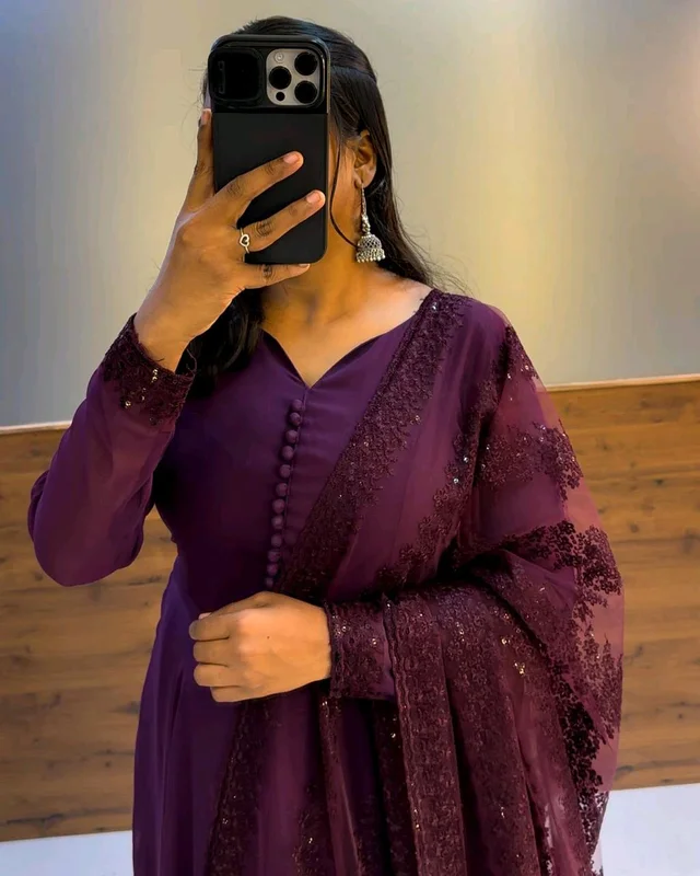 Pongal Gown - M, Wine