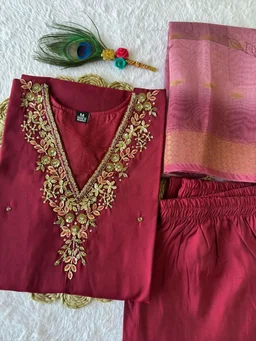 Maroon-Niya - XL