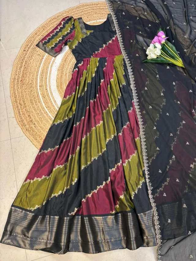 Shalini - 3XL