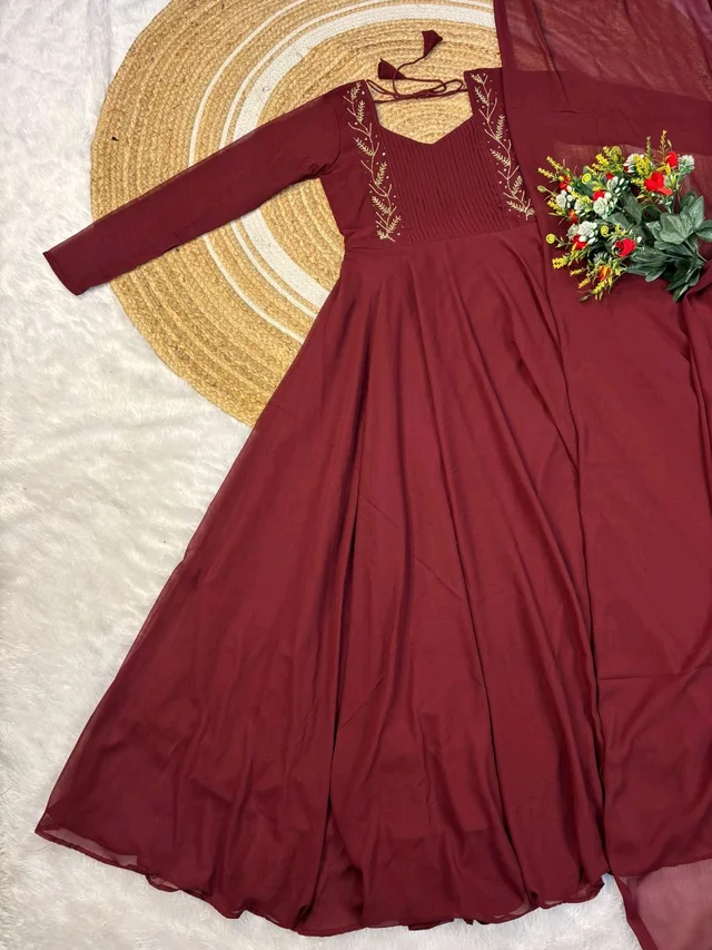 Yamuna - M, Maroon