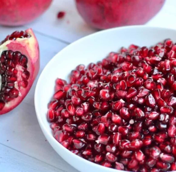 Pomegranate - Peeled
