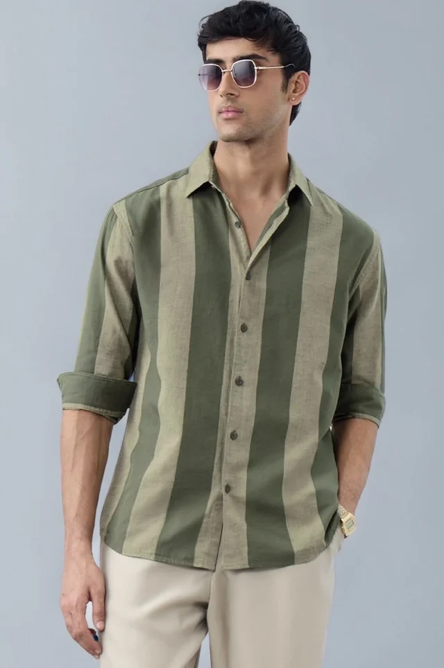 The Souled Store Men Button Down Shirt - 3XL, Grove