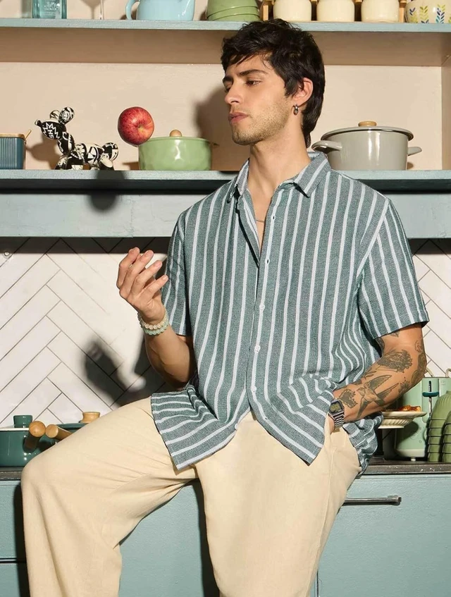 The Souled Store TSS Originals: Stripes Green Printed Men and Boys Collared Long Sleeve Button Down Regular Fit Shirts Shirts Casual Button-Down Half Sleeve Printed Graphic Short Sleeve Casual - S, Stripes Green