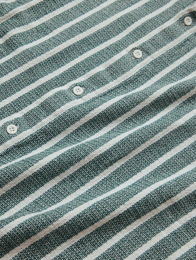 The Souled Store TSS Originals: Stripes Green Printed Men and Boys Collared Long Sleeve Button Down Regular Fit Shirts Shirts Casual Button-Down Half Sleeve Printed Graphic Short Sleeve Casual - S, Stripes Green
