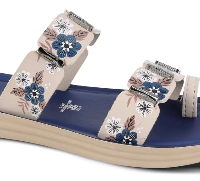 WALKAROO Flat Sandals For Women|Soft Cushion Footbed, Lightweight PU Sole & Slip-On Sandals|WLR74018