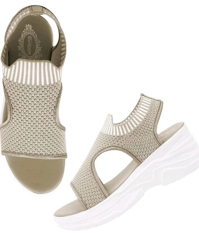 Shoetopia Women buckle Sandal