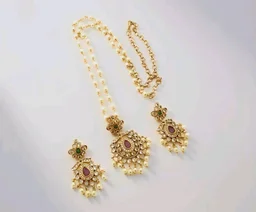 Sasitrends Traditional Gold Plated Pearl Mala Chain Pendant Necklace with Earrings Jewellery Set for Women and Girls
