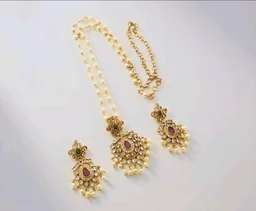 Sasitrends Traditional Gold Plated Pearl Mala Chain Pendant Necklace with Earrings Jewellery Set for Women and Girls