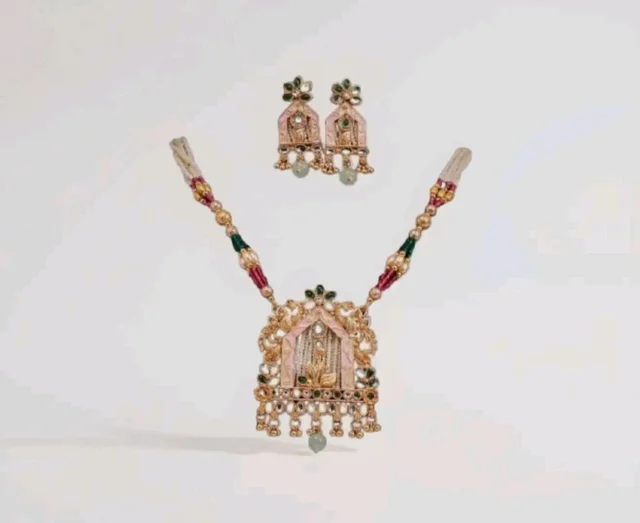 Women’s Elegant Necklace With Matching Earrings Set For Wedding, Festive, Family Function & Special Occasions